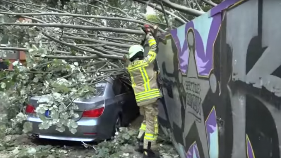 Sever Německa zasáhla silná bouře